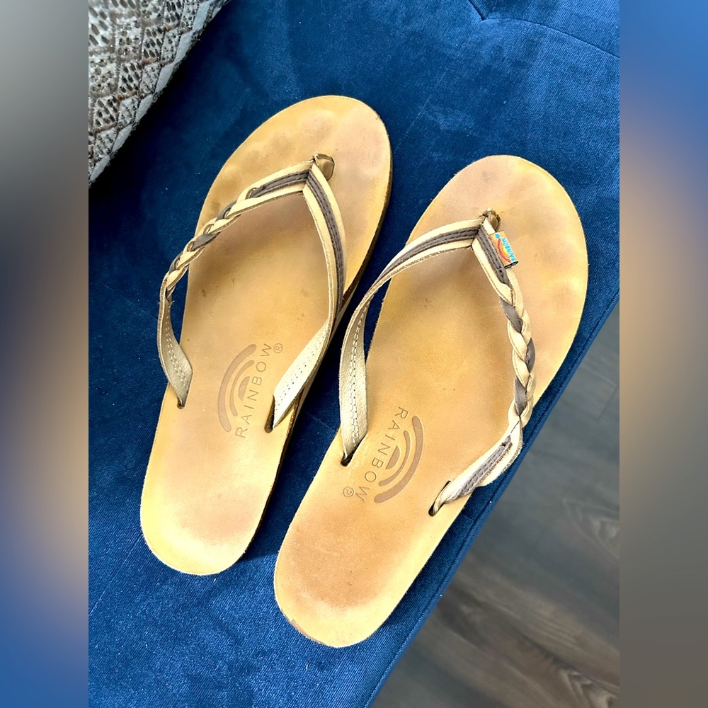 Women’s size 8 rainbow Sandals.